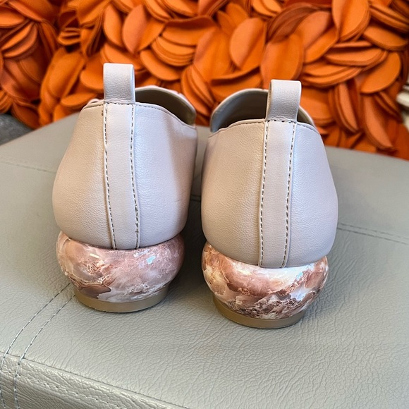 ❣️JustFab Bold In Business Blush Pink Chainlink Flats❣️ - Picture 7 of 11